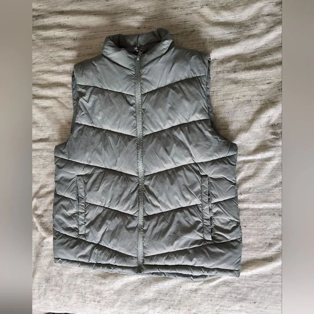 Mint GreenโQuiltedโPufferโVest